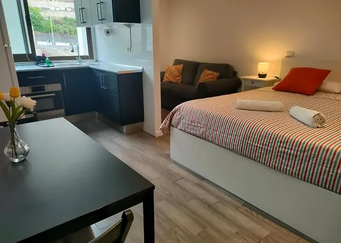 Sea Loft With A Huge Bed 아파트 *