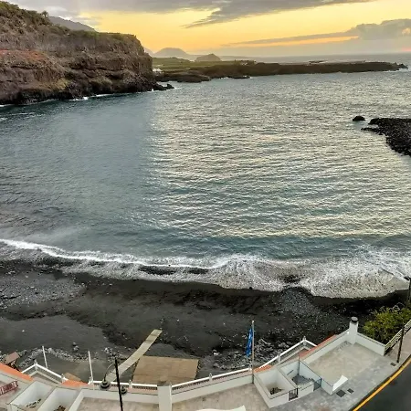 Sea Loft With A Huge Bed شقة