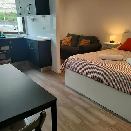 Sea Loft With A Huge Bed Apartment *