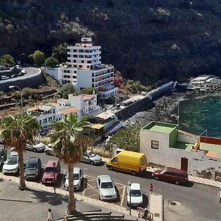 Lägenhet Sea Loft With A Huge Bed *