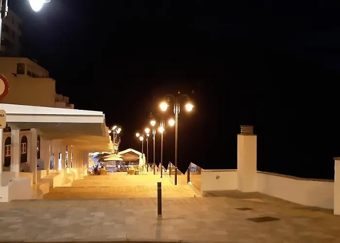 Sea Loft With A Huge Bed Апартаменты *